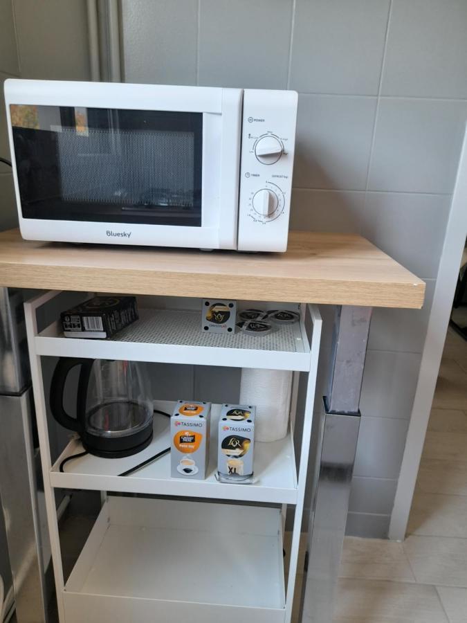 Apartment F1 A 5 Minutes Des Plages Et De La Gare Vallauris